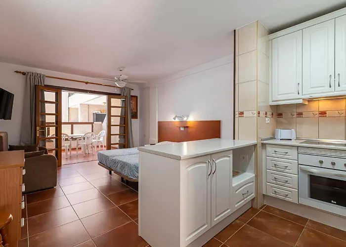 Διαμέρισμα Go2tenerife Apart'elisa Near The & Pool View *